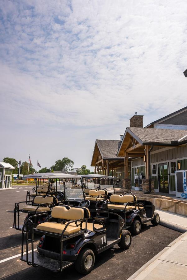 Camp Cedar Hotel Mason Luaran gambar